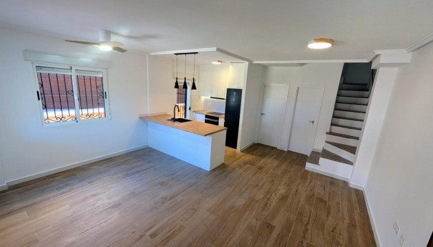Odsprzedaż - Detached Villa - Orihuela Costa - Los Altos