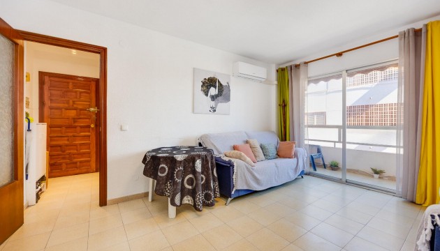 Wiederverkauf - Apartment - Torrevieja - El Acequión - Los Náufragos