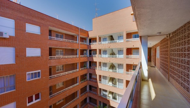 Wiederverkauf - Apartment - Torrevieja - El Acequión - Los Náufragos