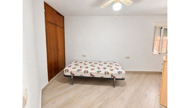Wiederverkauf - Apartment - Torrevieja - El Acequión - Los Náufragos
