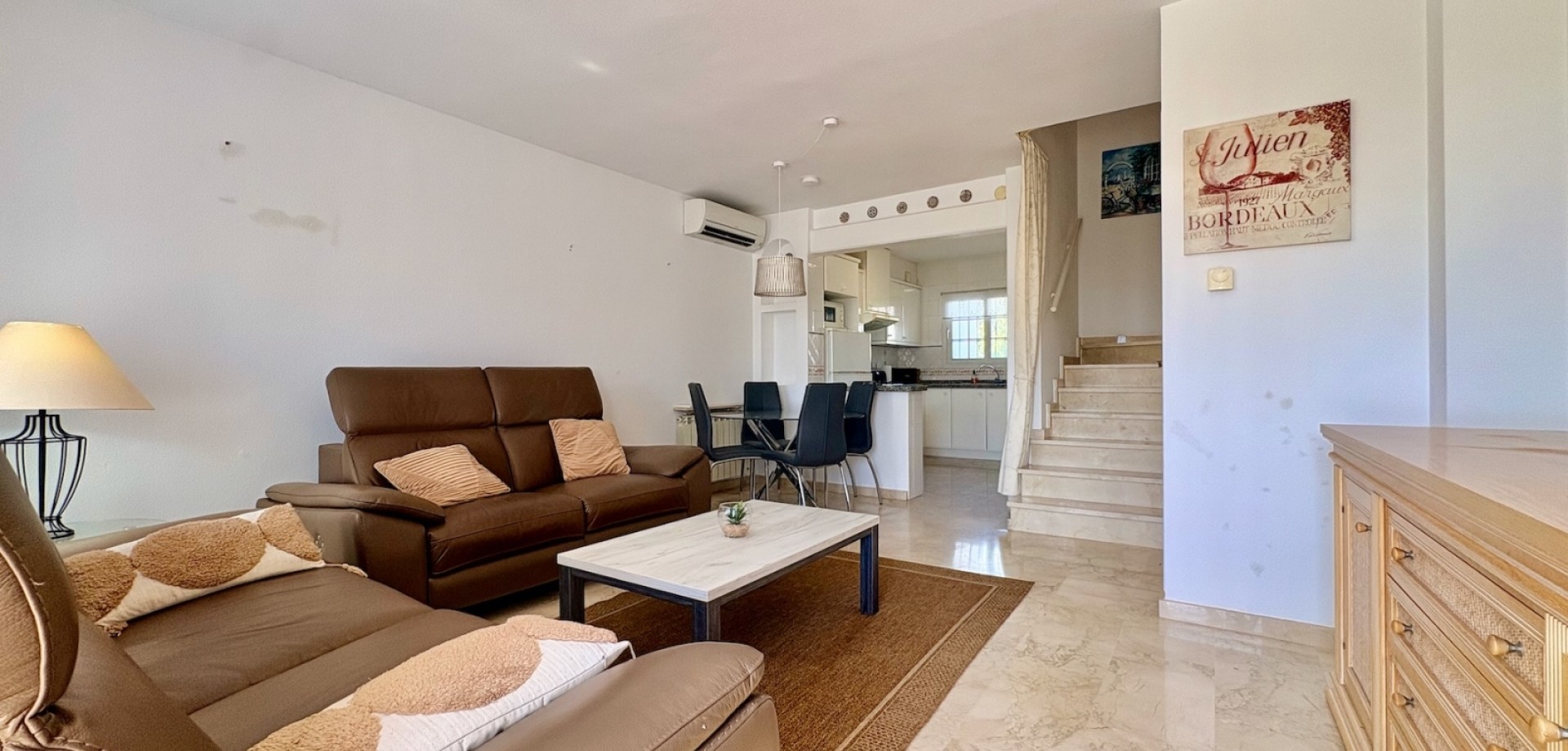 House in Villamartin - Image 3