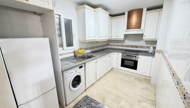 Odsprzedaż - Apartment - Orihuela Costa - Villamartín