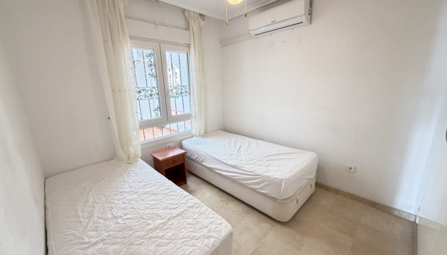 Odsprzedaż - Apartment - Orihuela Costa - Villamartín