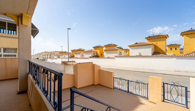 Odsprzedaż - Apartment - Orihuela Costa - Punta Prima