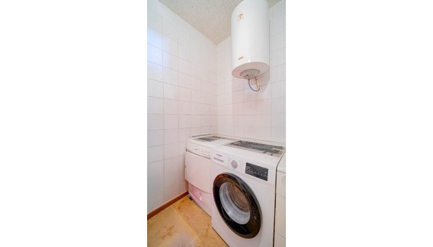 Odsprzedaż - Apartment - Orihuela Costa - Punta Prima