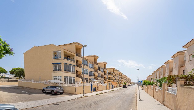 Odsprzedaż - Apartment - Orihuela Costa - Punta Prima