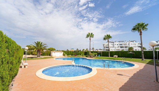 Odsprzedaż - Apartment - Orihuela Costa - Punta Prima