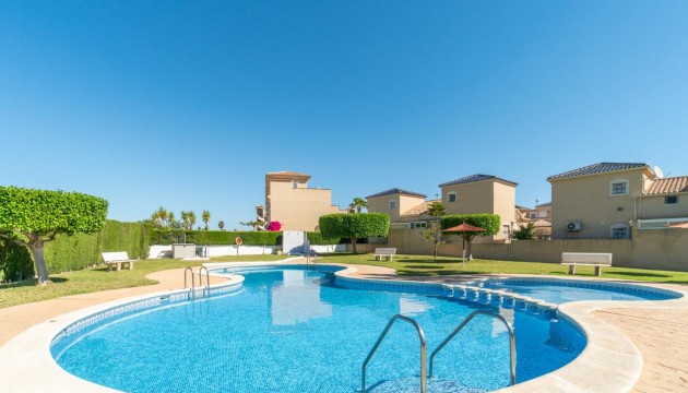 Odsprzedaż - Apartment - Orihuela Costa - Punta Prima