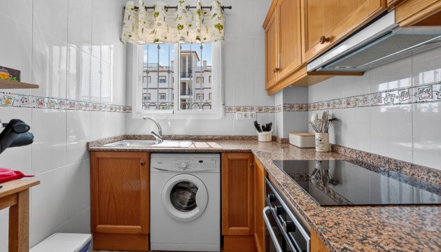 Odsprzedaż - Apartment - Orihuela Costa - Punta Prima