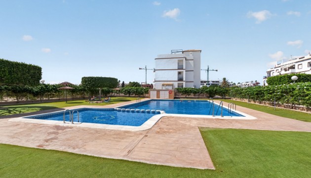 Odsprzedaż - Apartment - Orihuela Costa - Punta Prima