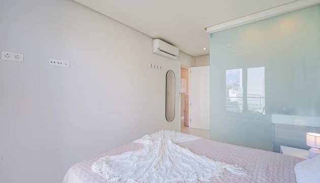 Odsprzedaż - Apartment - Orihuela Costa - Punta Prima