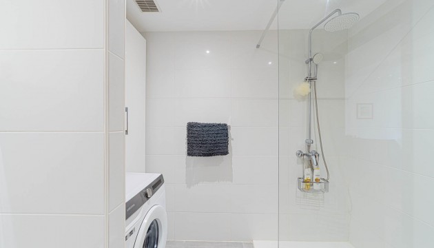 Odsprzedaż - Apartment - Orihuela Costa - Punta Prima