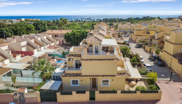Resale - Townhouse - Orihuela Costa - Punta Prima