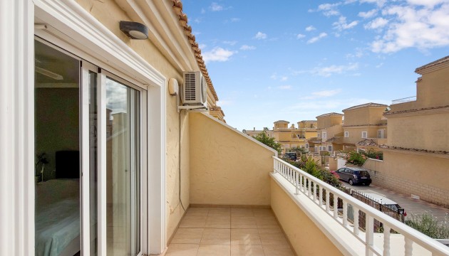 Resale - Townhouse - Orihuela Costa - Punta Prima