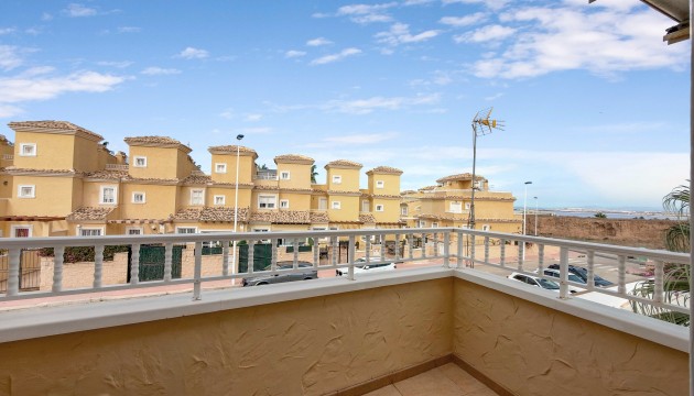 Resale - Townhouse - Orihuela Costa - Punta Prima