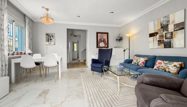 Resale - Townhouse - Orihuela Costa - Punta Prima