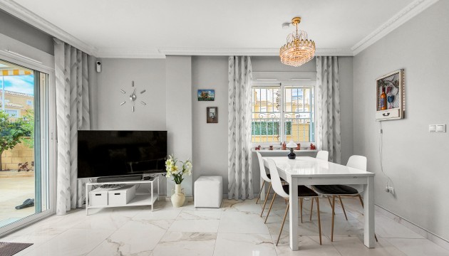 Resale - Townhouse - Orihuela Costa - Punta Prima