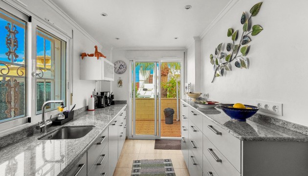 Resale - Townhouse - Orihuela Costa - Punta Prima