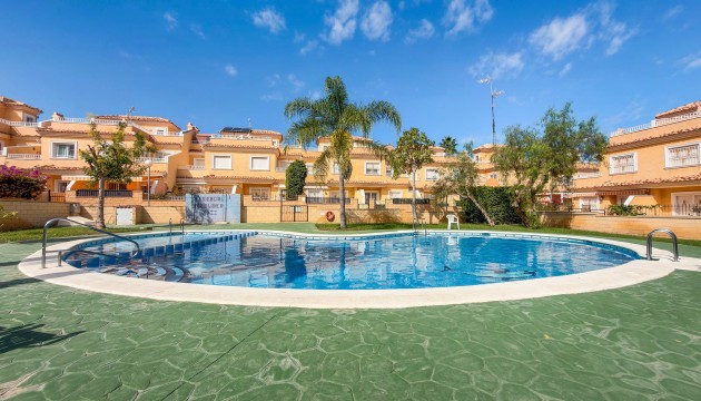 Resale - Townhouse - Orihuela Costa - Punta Prima