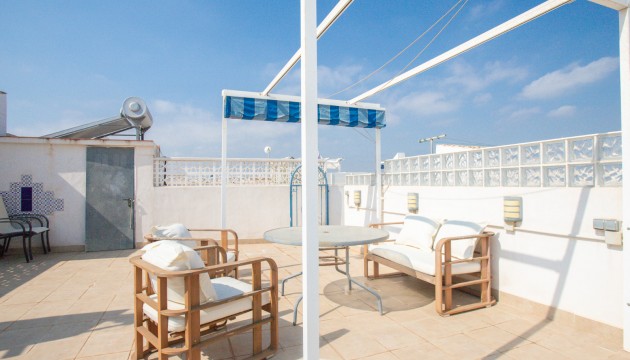 Odsprzedaż - Apartment - Orihuela Costa - Los Almendros-La Florida