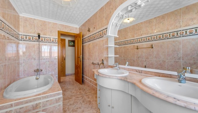 Resale - Detached Villa - Ciudad Quesada