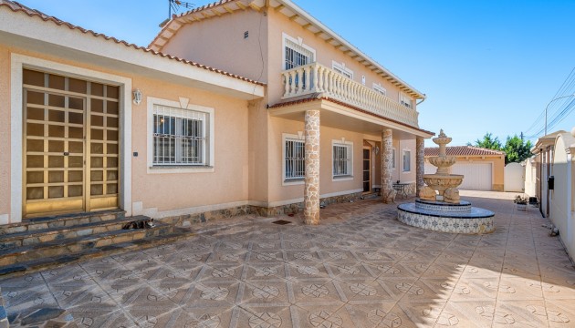 Resale - Detached Villa - Ciudad Quesada