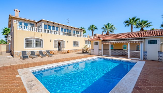 Resale - Detached Villa - Ciudad Quesada