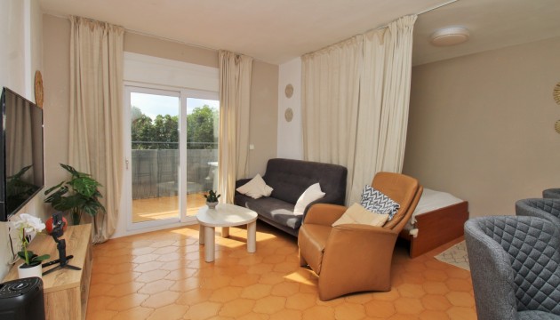 Odsprzedaż - Apartment - Orihuela Costa - Villamartín