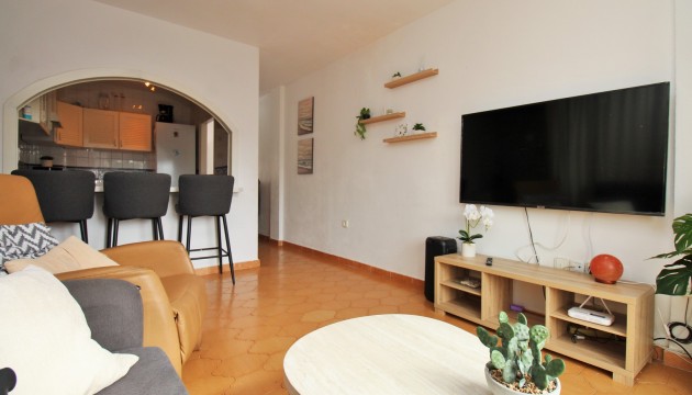 Odsprzedaż - Apartment - Orihuela Costa - Villamartín