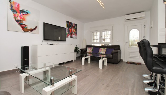 Перепродажа - Таунхаус - Orihuela Costa - Villamartín