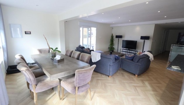 Odsprzedaż - Detached Villa - Torrevieja - Los Balcones - Los Altos del Edén