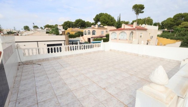 Odsprzedaż - Detached Villa - Torrevieja - Los Balcones - Los Altos del Edén