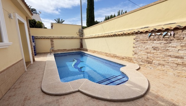 Odsprzedaż - Detached Villa - Orihuela Costa - Cabo Roig