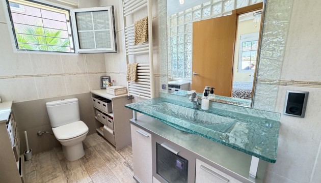 Odsprzedaż - Detached Villa - Orihuela Costa - Cabo Roig