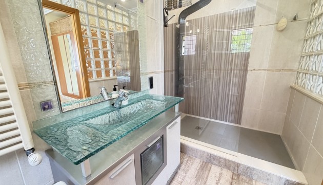 Odsprzedaż - Detached Villa - Orihuela Costa - Cabo Roig