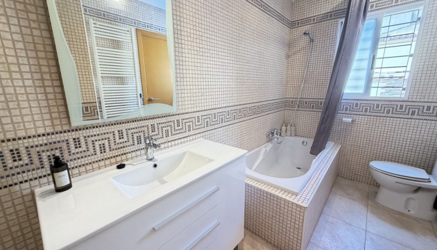 Odsprzedaż - Detached Villa - Orihuela Costa - Cabo Roig