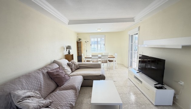 Odsprzedaż - Detached Villa - Orihuela Costa - Villamartín