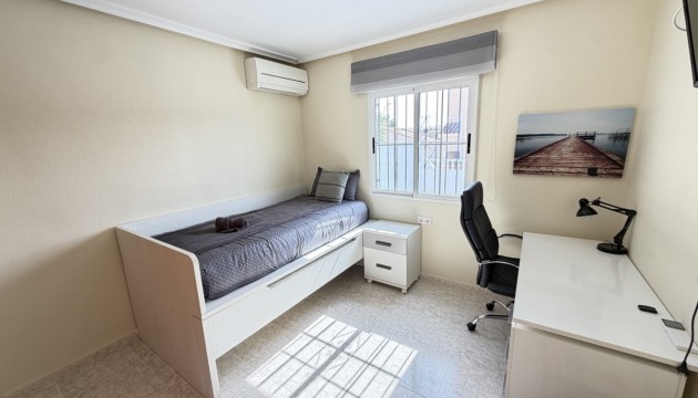 Odsprzedaż - Detached Villa - Orihuela Costa - Villamartín