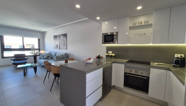 Odsprzedaż - Apartment - Orihuela - Villamartín