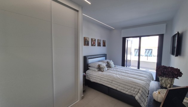 Odsprzedaż - Apartment - Orihuela - Villamartín