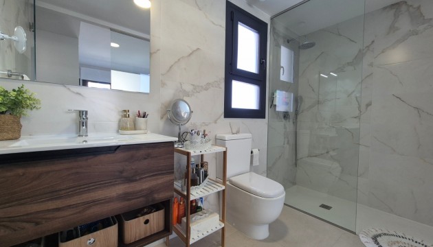 Odsprzedaż - Apartment - Orihuela - Villamartín