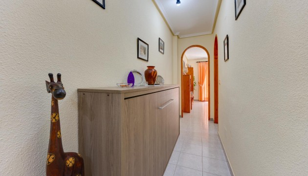 Odsprzedaż - Apartment - Torrevieja - Playa del Cura