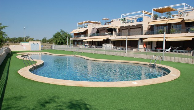 Odsprzedaż - Bungalow - Pilar de la Horadada - Mil Palmeras