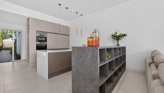 Odsprzedaż - Detached Villa - Orihuela Costa - Las Colinas Golf