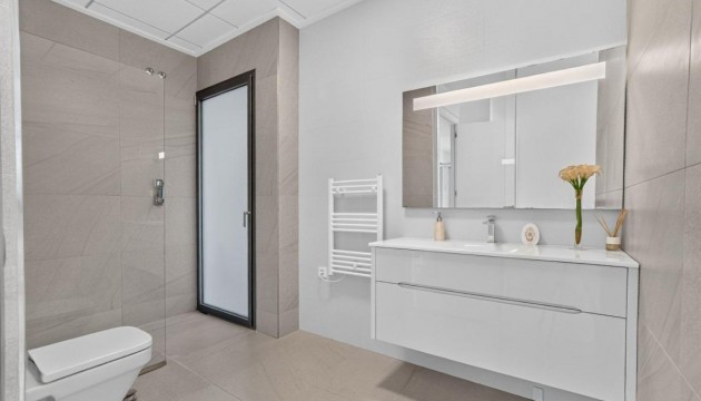 Odsprzedaż - Detached Villa - Orihuela Costa - Las Colinas Golf