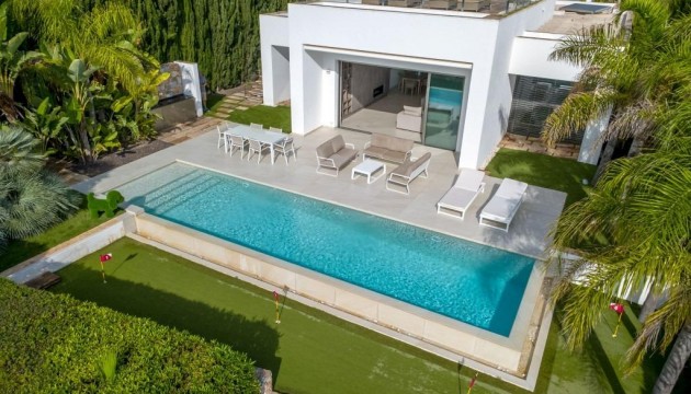 Odsprzedaż - Detached Villa - Orihuela Costa - Las Colinas Golf