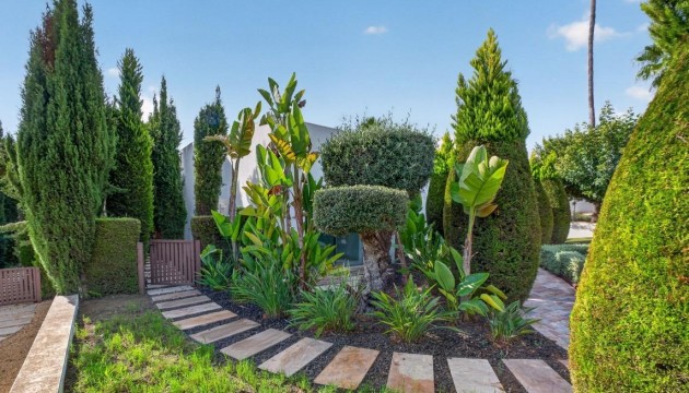 Odsprzedaż - Detached Villa - Orihuela Costa - Las Colinas Golf