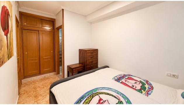 Odsprzedaż - Bungalow - Orihuela Costa - Punta Prima