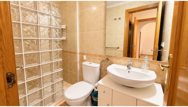 Odsprzedaż - Bungalow - Orihuela Costa - Punta Prima