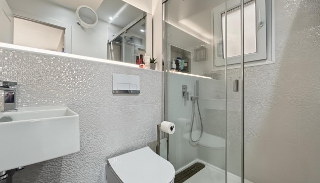 Odsprzedaż - Bungalow - Orihuela Costa - Lomas de Don Juan